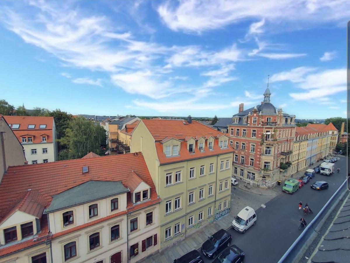Neustadt-Aussicht - Grosse Wohnung Mit Balkon Dresden Exterior photo